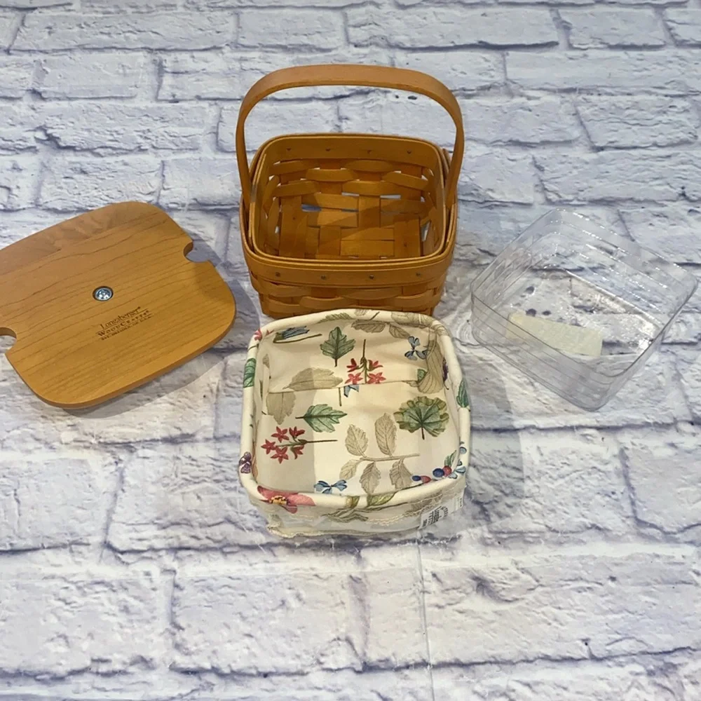 2002 Longaberger Tarragon Booking Basket (11830)